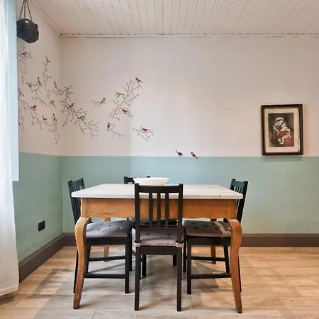 Apartment Casa 4 Marzo - Romantico Appartamento In Centro Storico Turin